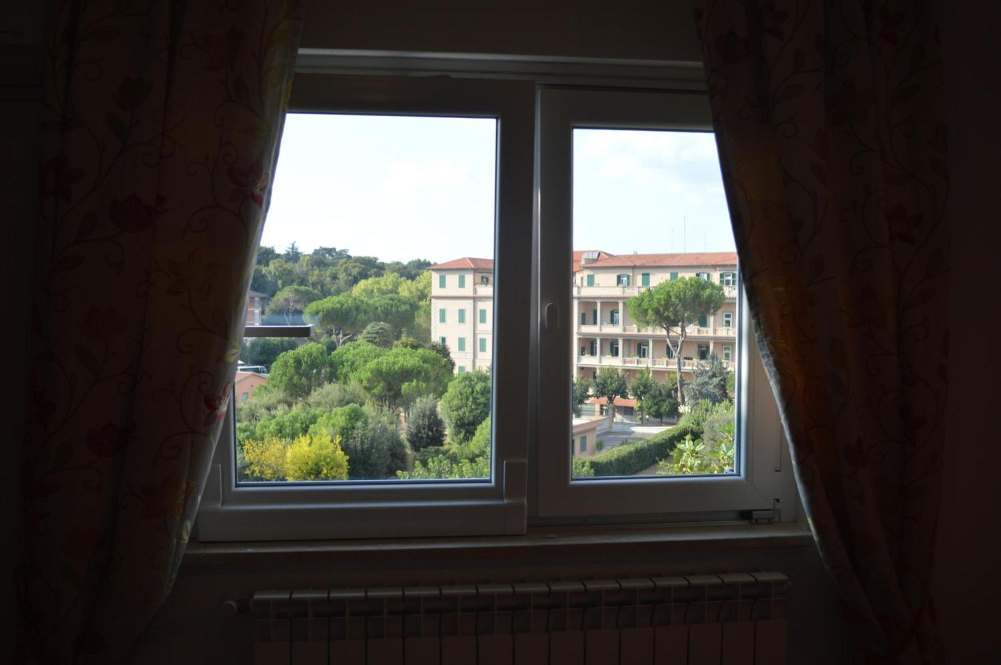 Mons Aureus Resort Roma Esterno foto